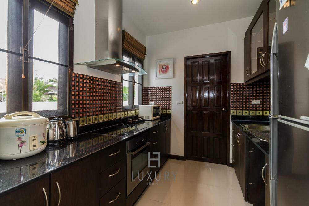4 Bedroom Private Bali Style Villa Hh6 HHQ Eksteriør bilde