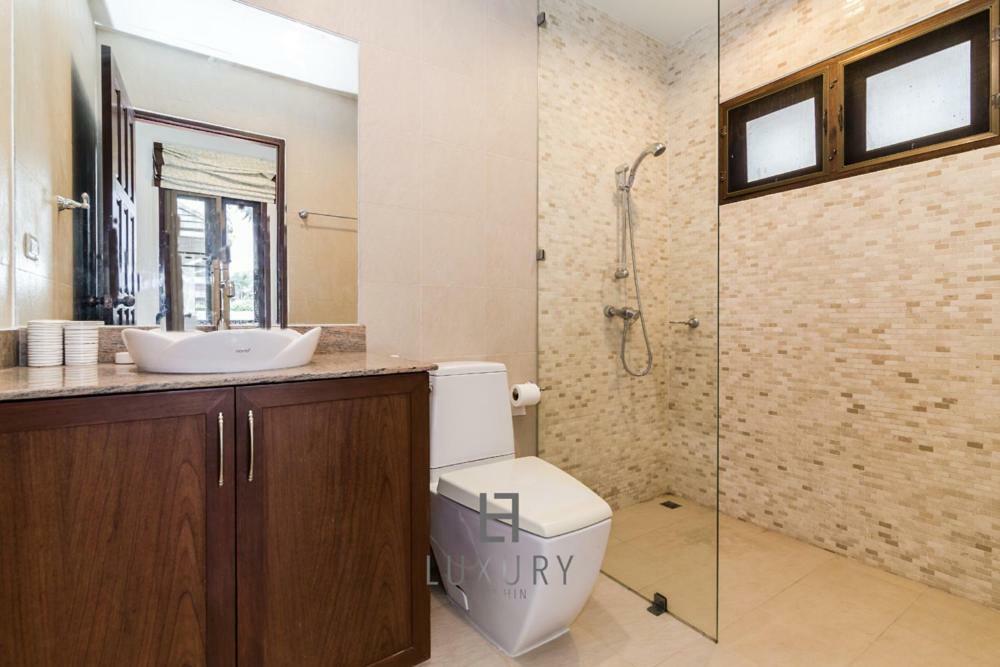 4 Bedroom Private Bali Style Villa Hh6 HHQ Eksteriør bilde